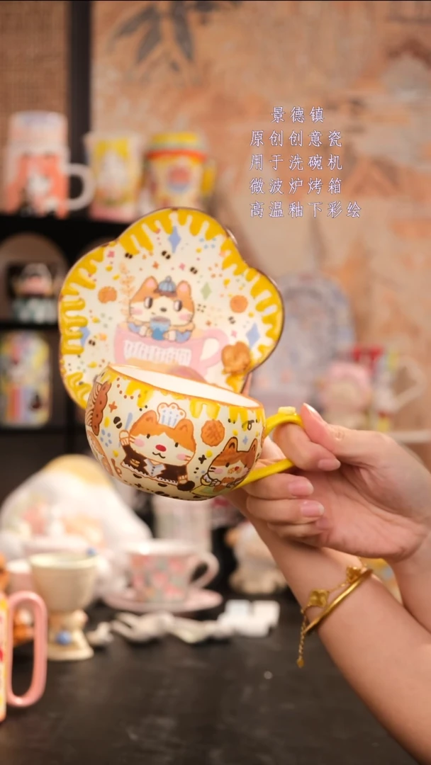 摆件?****?景德镇手工手绘设计师款