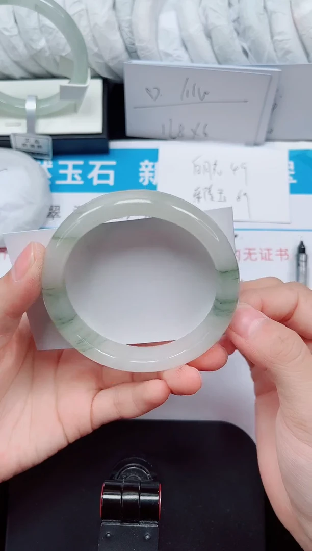 未镶嵌手镯石英质玉125-58/59
