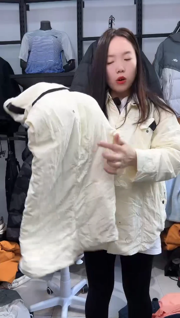 2661编码  瑕疵直播间过款为准 尺码