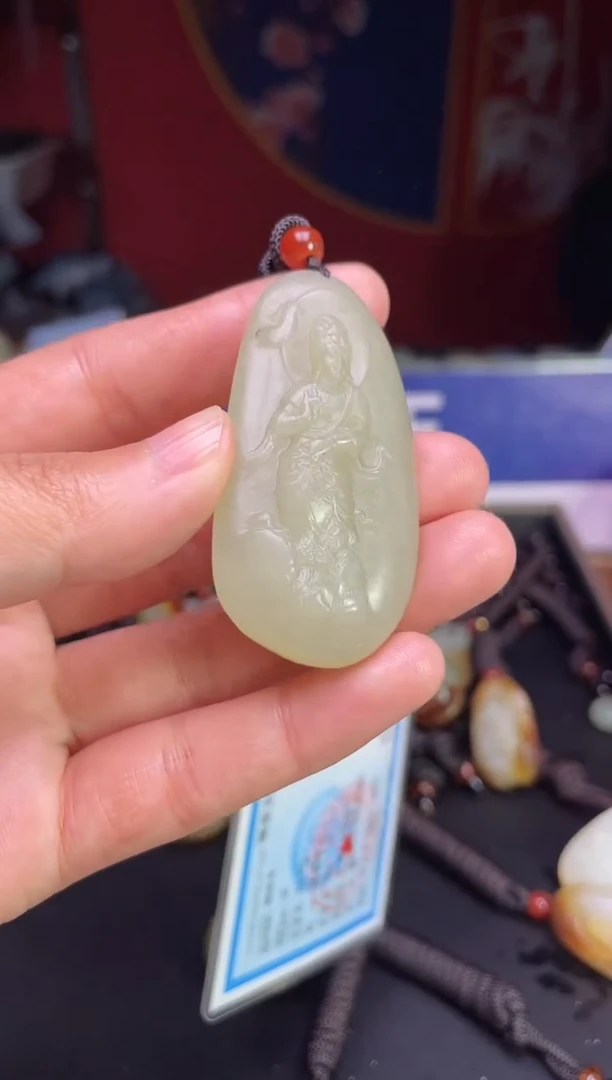 颈饰未镶嵌和田玉1