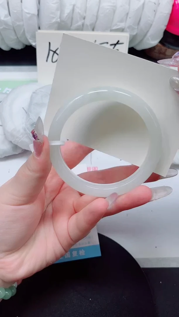 石英质玉手镯未镶嵌b100-圈口60-62