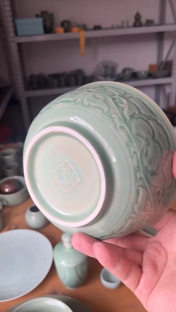 瓷 瓷瑕疵青釉7英寸宫廷碗1个