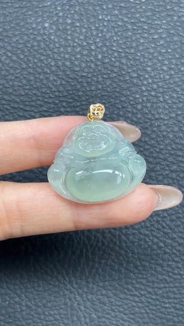 颈饰18K金镶嵌翡翠佛公
