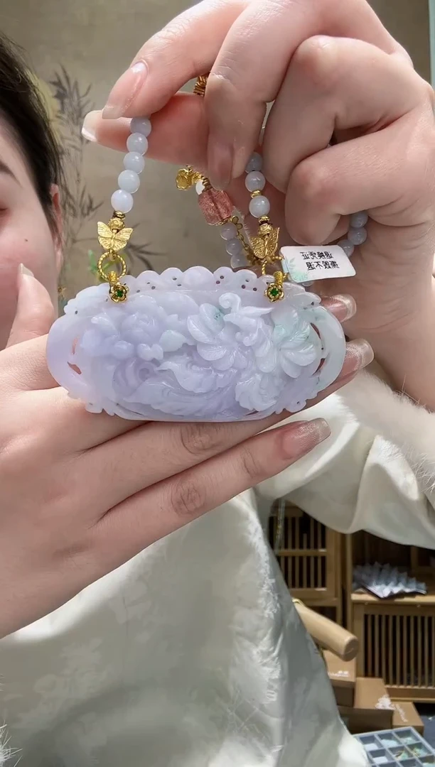 【闪购商品】翡翠颈饰未镶嵌吊坠