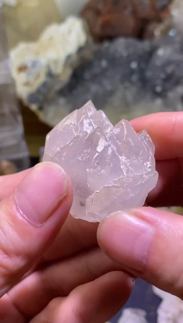 未镶嵌珠宝半成品水晶51号闪灵钻+四川美姑超七花园水晶