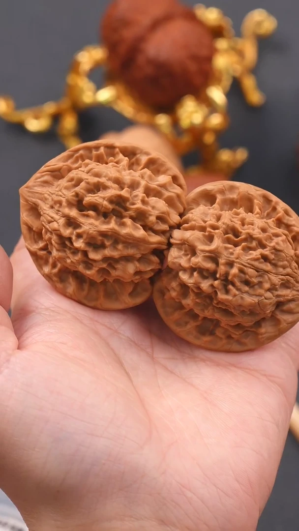 【闪购商品】文玩核桃把件48官帽