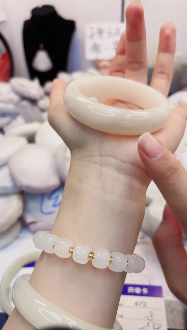 【闪购商品】石英质玉手镯未镶嵌472-财气镯-圈口56