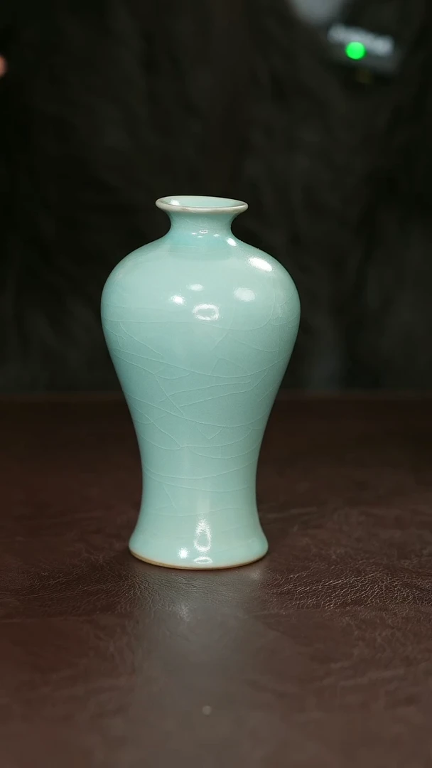 摆件瓷汝宋汝瓷原矿釉 梅瓶