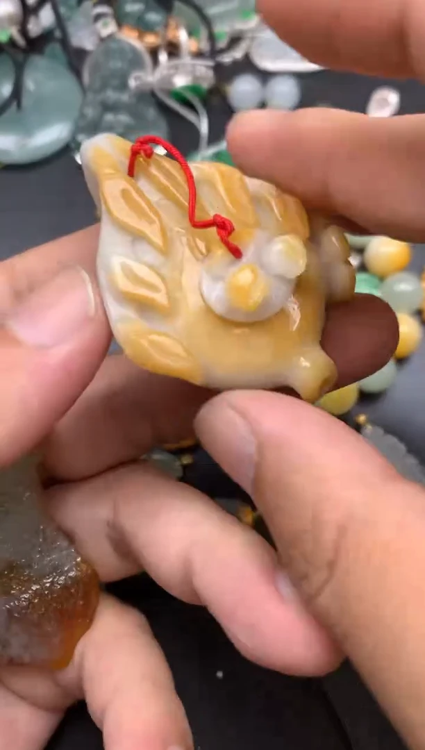 颈饰未镶嵌翡翠虚**鱼修罗商品不退不换