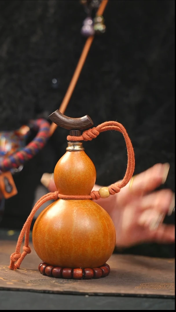 【闪购商品】XK120大漆酒葫芦不包手串及旋转底座
