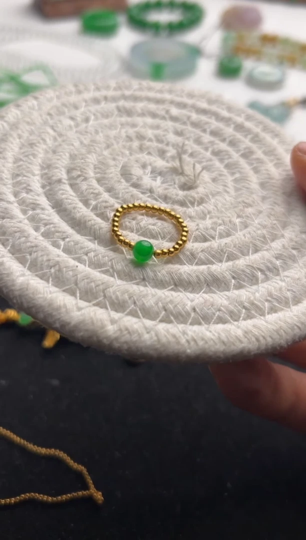 【闪购商品】翡翠裸石足金镶嵌绿圆珠戒圈7360-aq