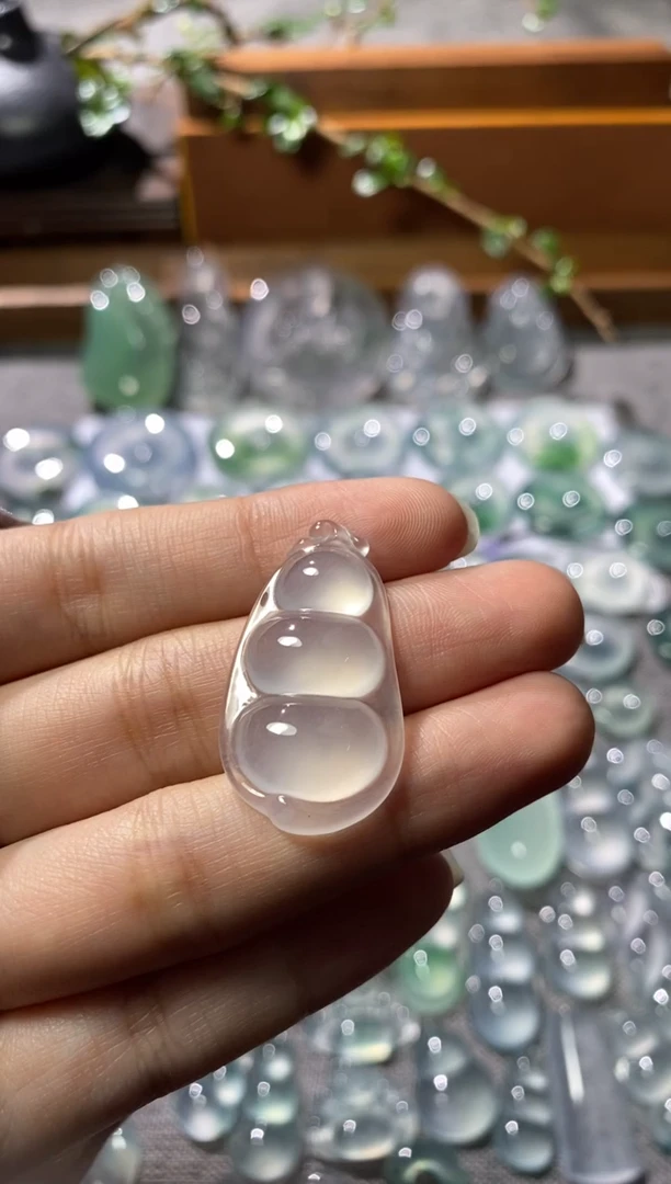 吊坠(不含链)未镶嵌翡翠福豆