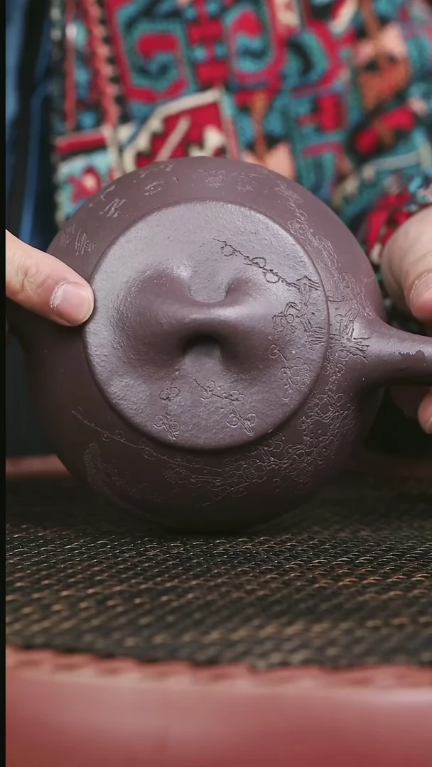 【闪购商品】紫砂天青24号景州石瓢400CC刻绘微微暇