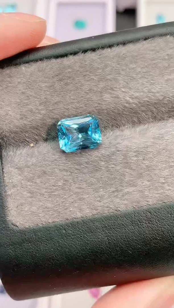 托帕石裸石4.26-212天然托帕石