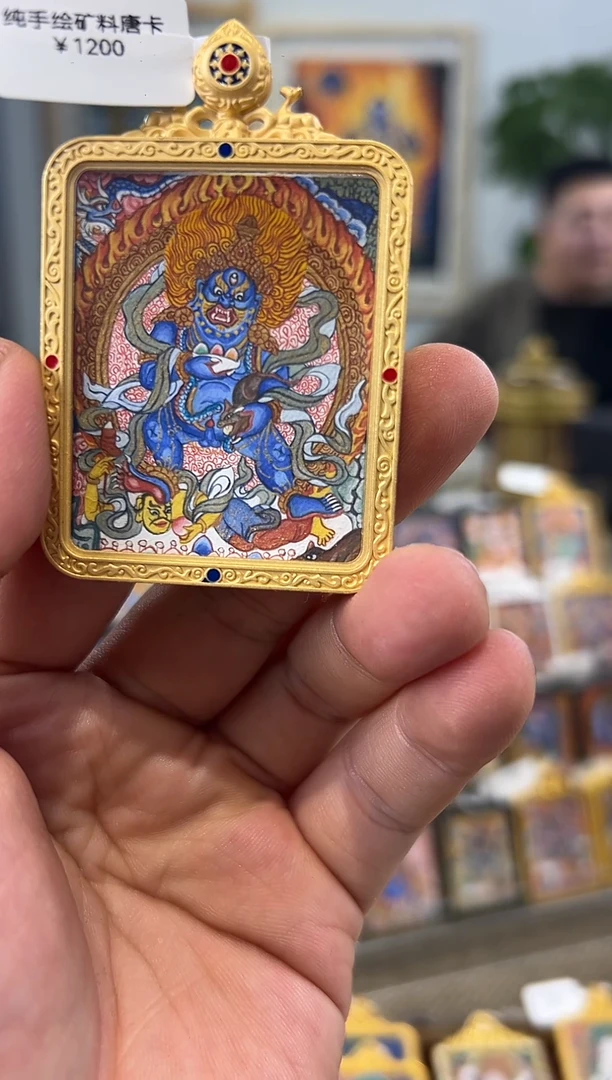 吊坠黑cc超级福利