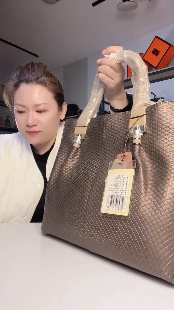 牛皮（革）琳子推荐新款斜挎包