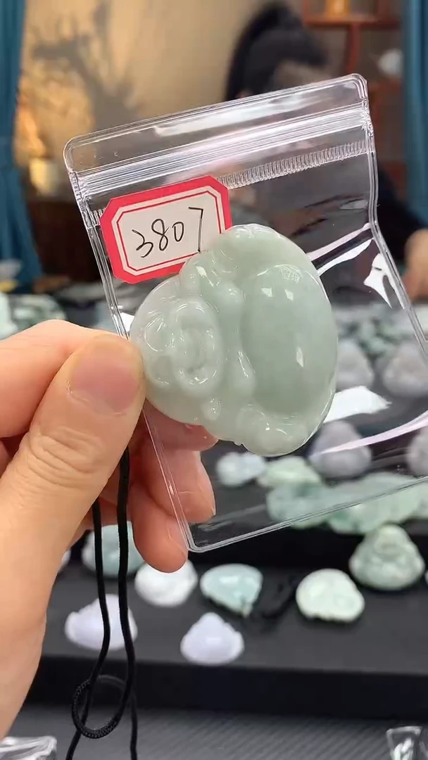 颈饰未镶嵌翡翠佛公3807