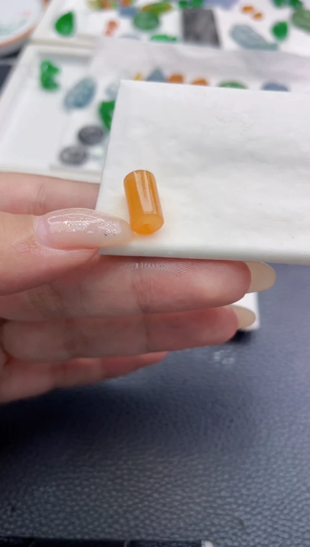 未镶嵌定制翡翠去****?珠子