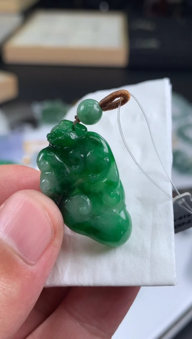 【闪购商品】定制翡翠未镶嵌翡翠