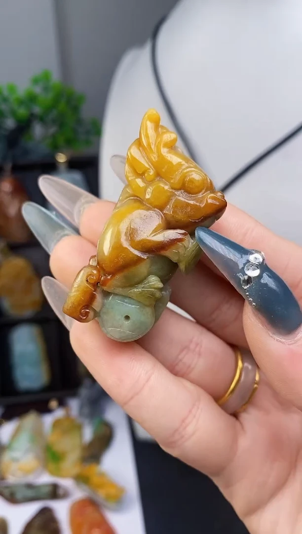 【闪购商品】定制翡翠未镶嵌A货翡翠