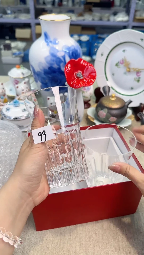 瓷片泡泡的瓷器好好看呀