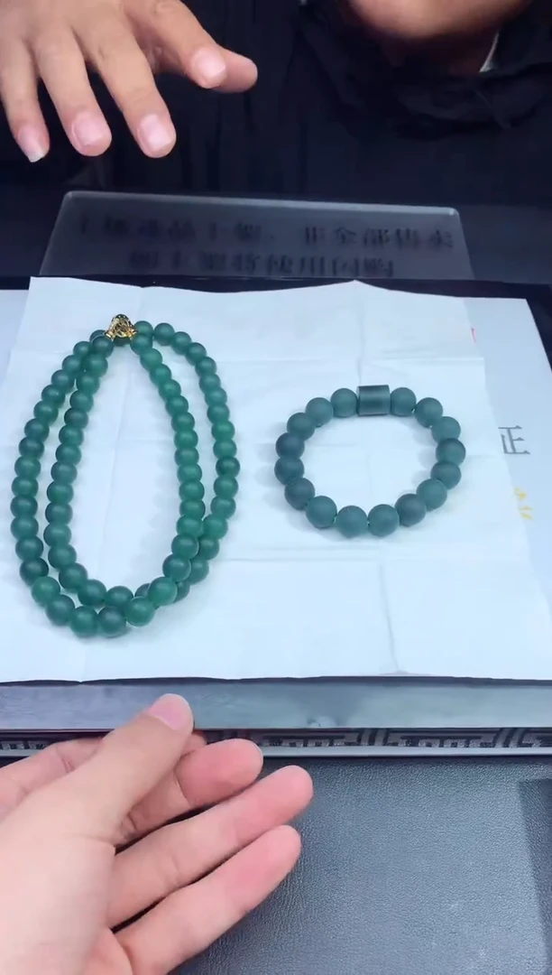 未镶嵌定制翡翠天然A货翡翠拍一发二