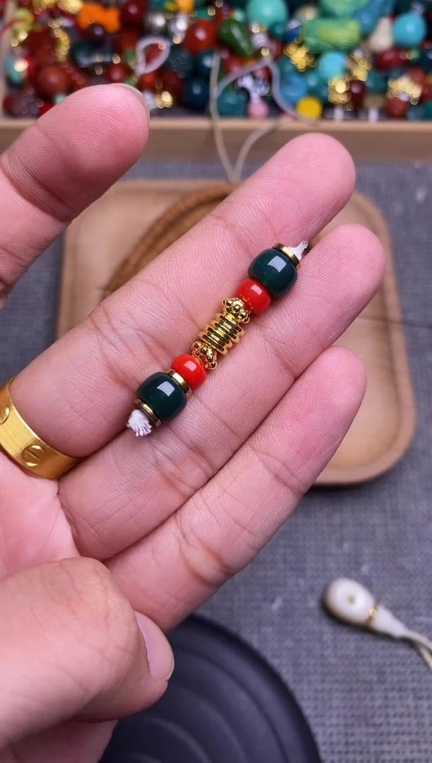 手工艺品琉璃红绿万能轴 一组发