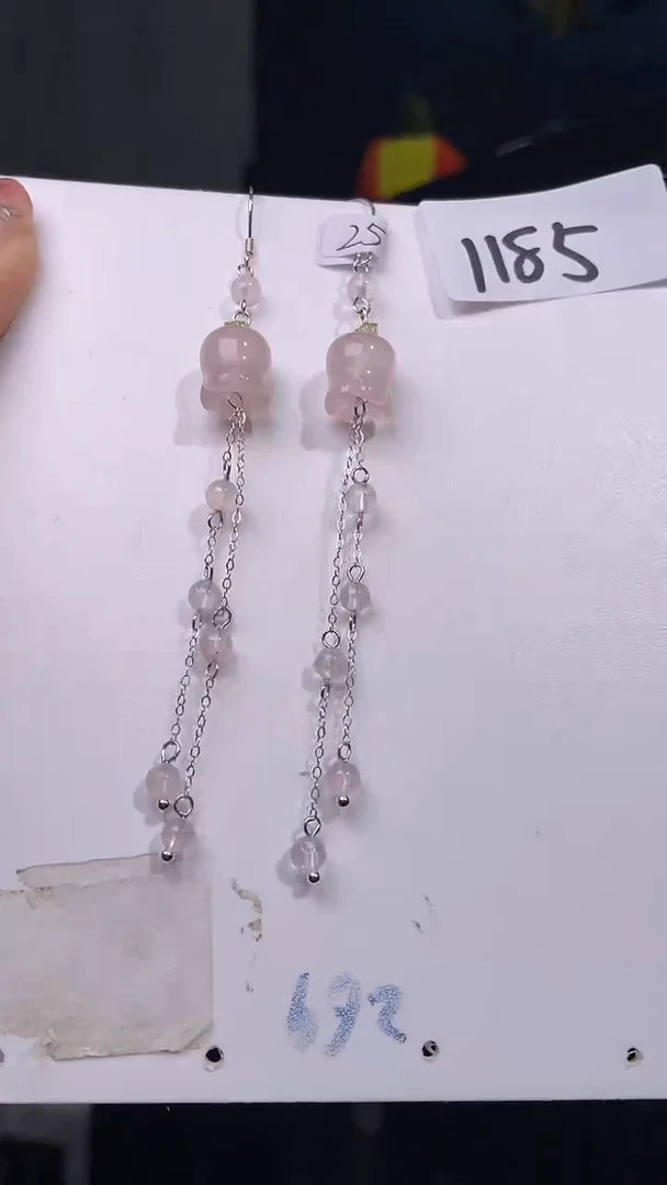 未镶嵌耳饰水晶喜欢拍