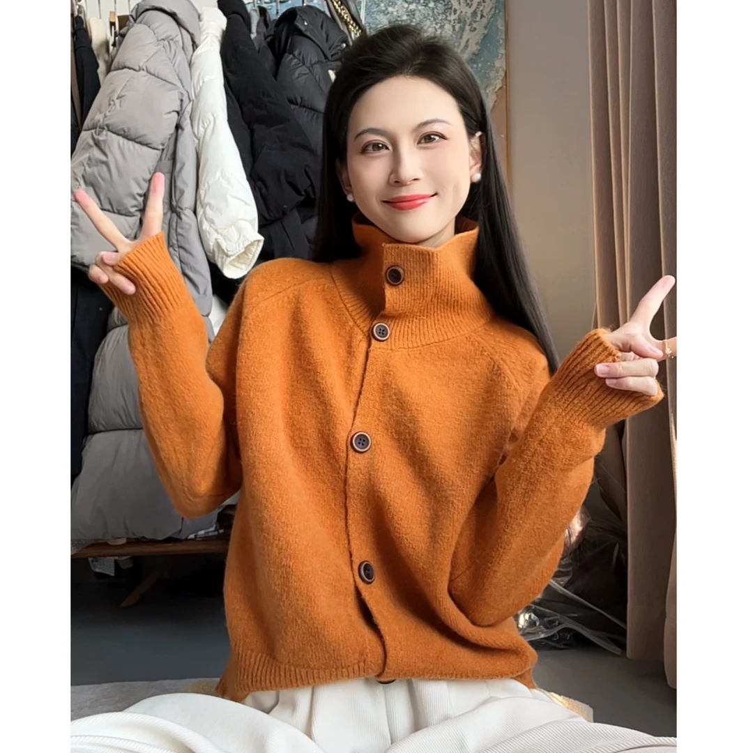 【运费补贴】爆款秋冬季新款韩系复古棕扣高领针织衫高级感开衫