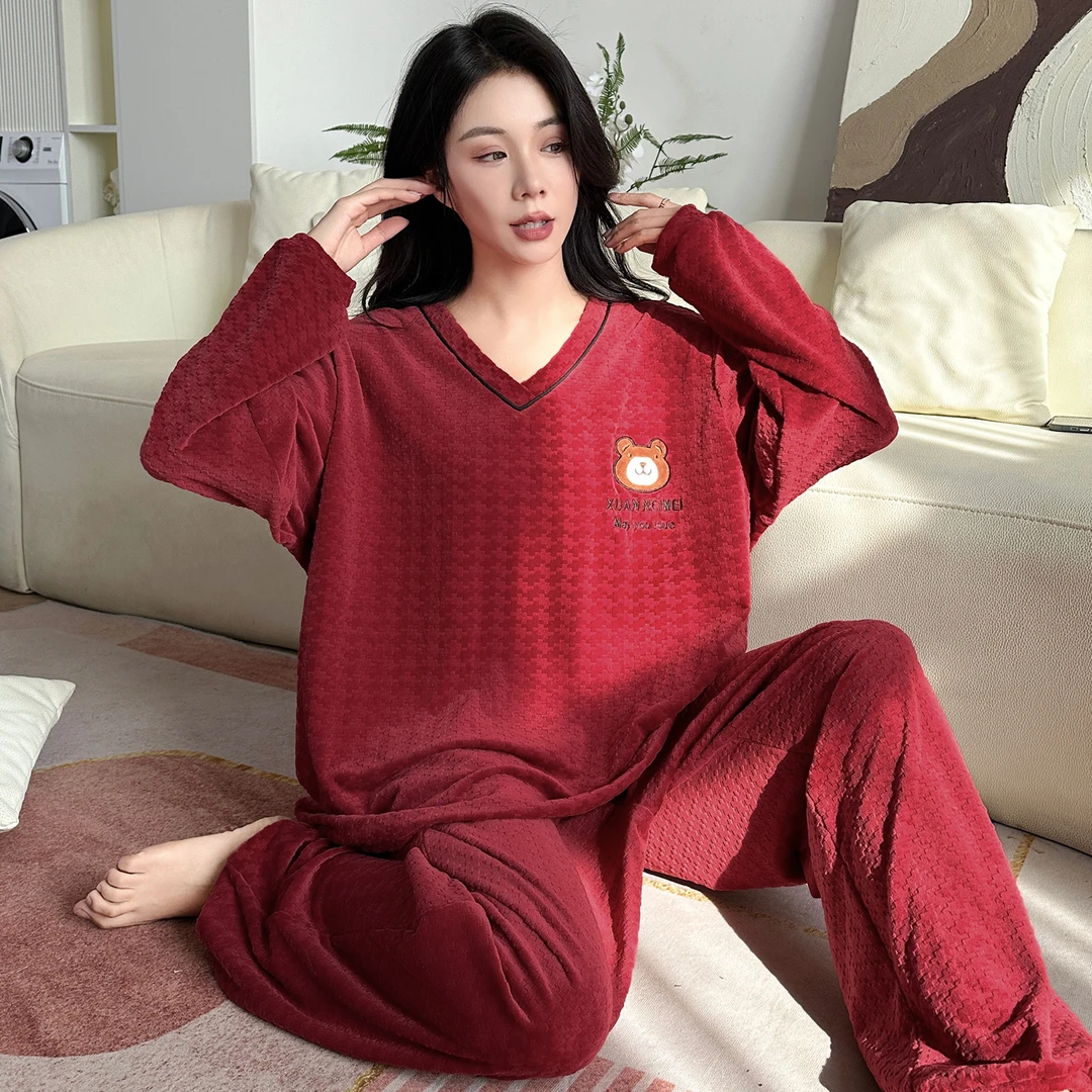 马年红色本命年睡衣大码胖mm秋冬珊瑚绒中等加厚保暖家居服200斤