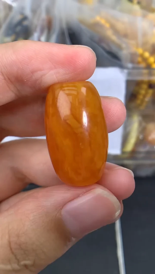 蜜蜡未镶嵌珠宝奇石1