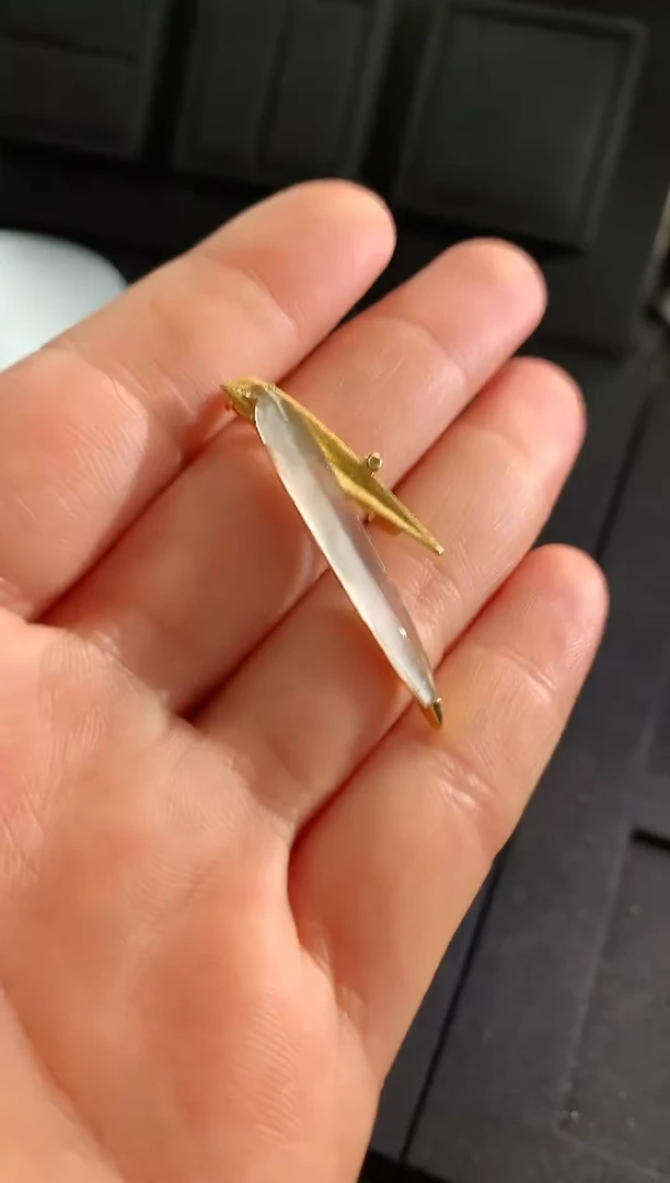 【闪购商品】翡翠颈饰18K金镶嵌吊坠