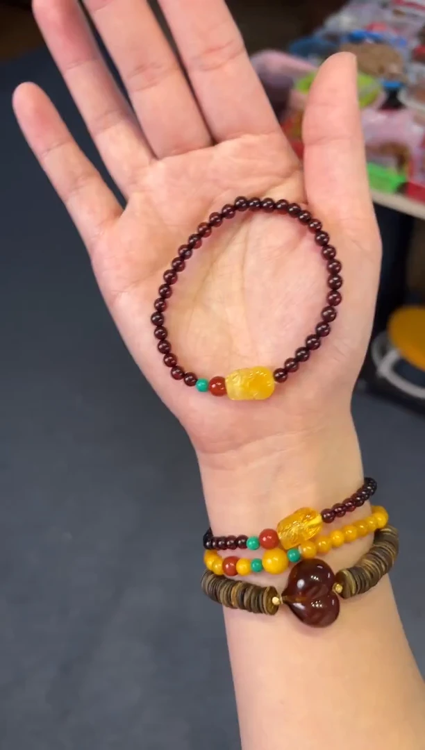 手链血珀未镶嵌血珀貔貅单圈