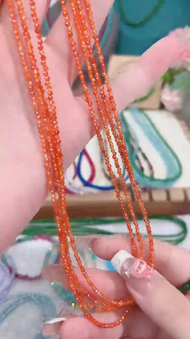 银S925镶嵌颈饰石榴石（芬达石）小米25