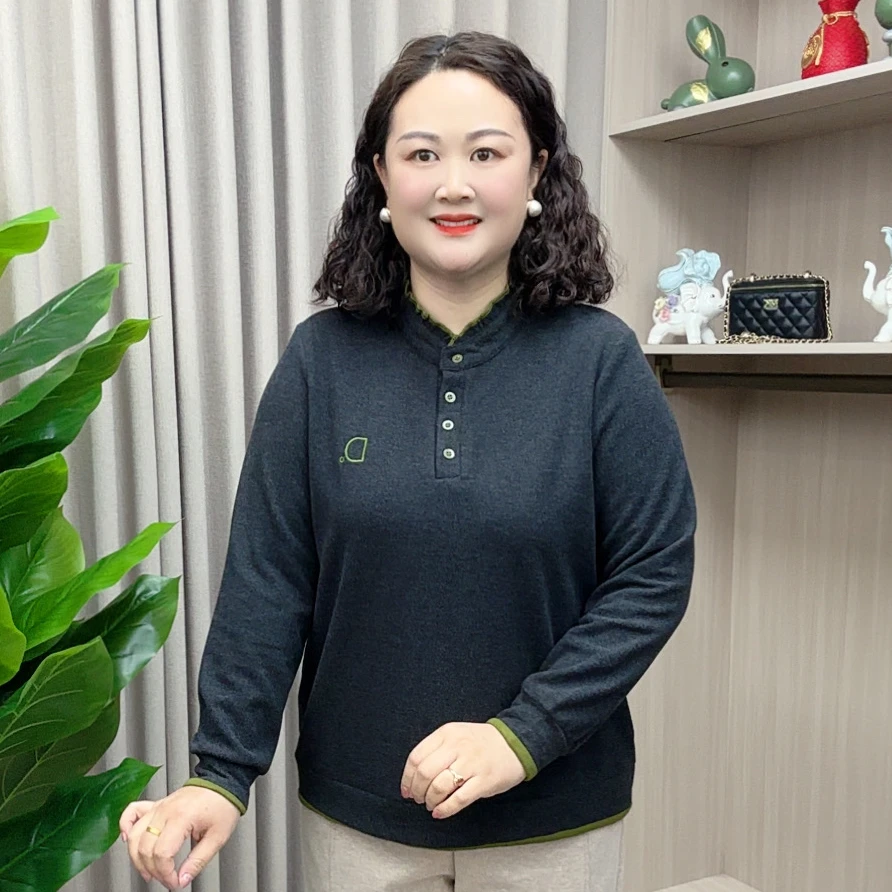 冬季外穿内搭花边领加厚双面澳绒衫宽松百搭纽扣刺绣减龄打底衫