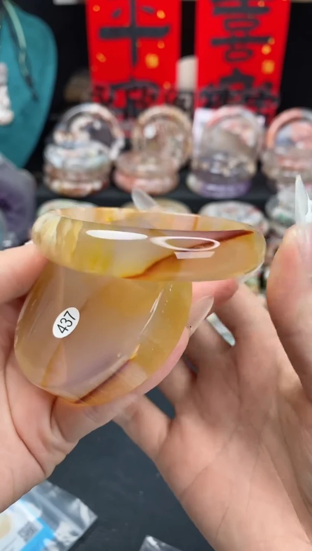 【闪购商品】石英质玉手镯（圆镯）未镶嵌61