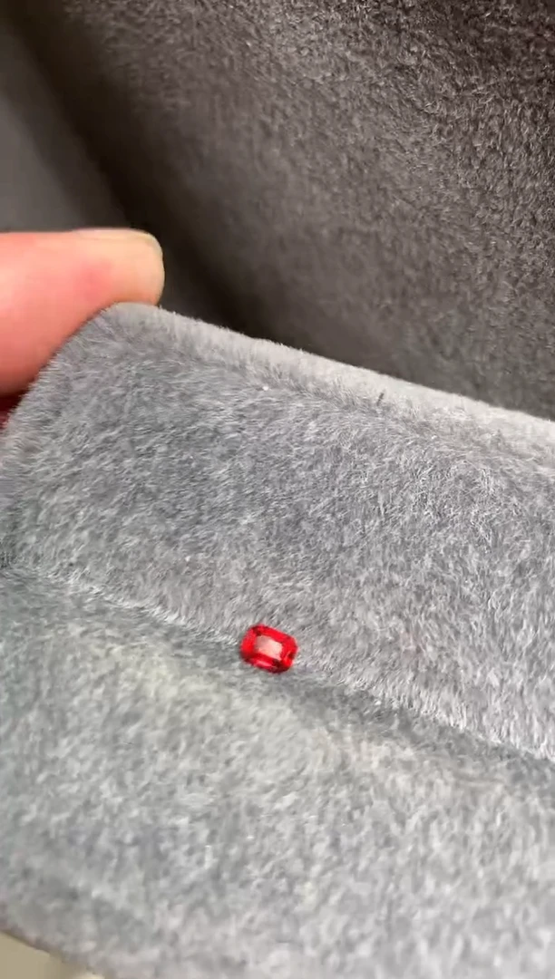 【闪购商品】尖晶石裸石未镶嵌a-300 0.32ct