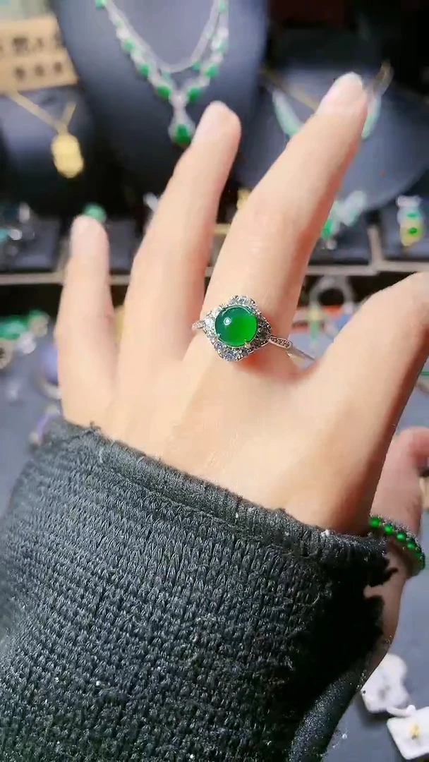 【闪购商品】翡翠戒指银S925镶嵌戒指