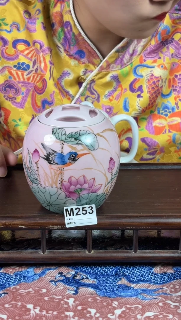 摆件景德镇陶瓷仿古摆件M253
