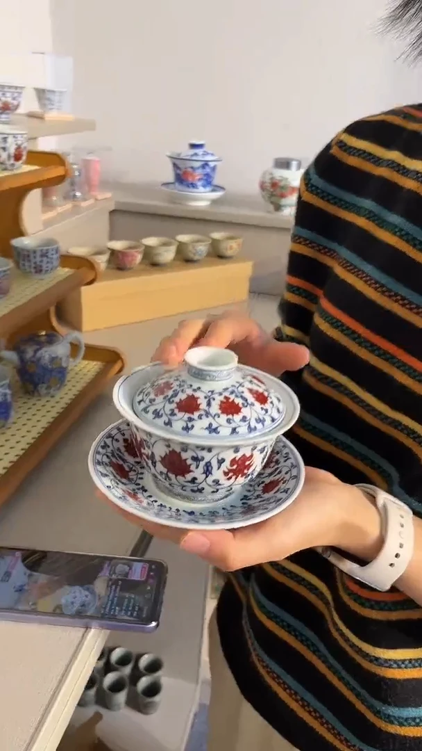 景德镇高温瓷缠枝莲三才