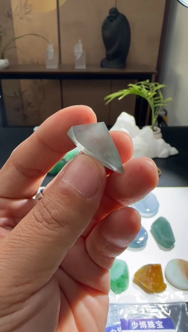 未镶嵌定制翡翠缅甸A货翡翠