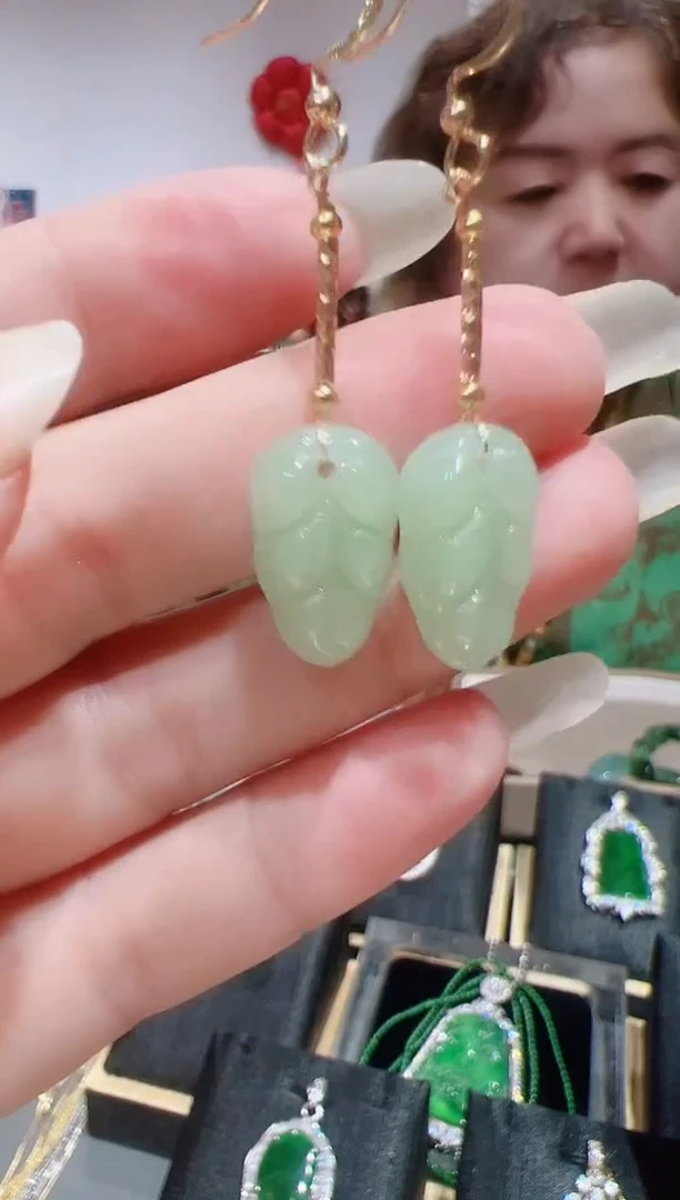 东陵石合金耳饰202580612