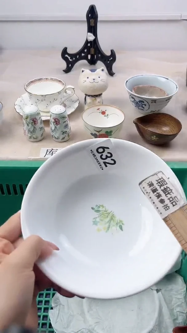 瓷片Y***呀632，，，，，，，，