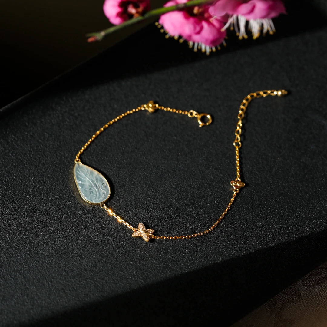 【意婵】《菩提心》天然高品冰润翡翠精雕件18K金精工真钻手链-909631