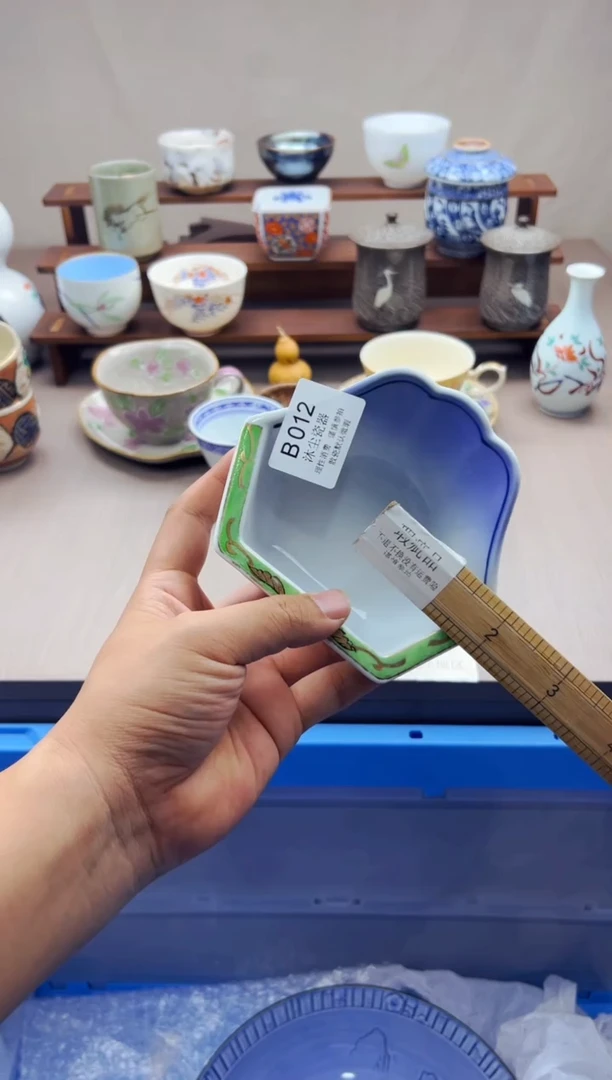 瓷片笑*乐        B012