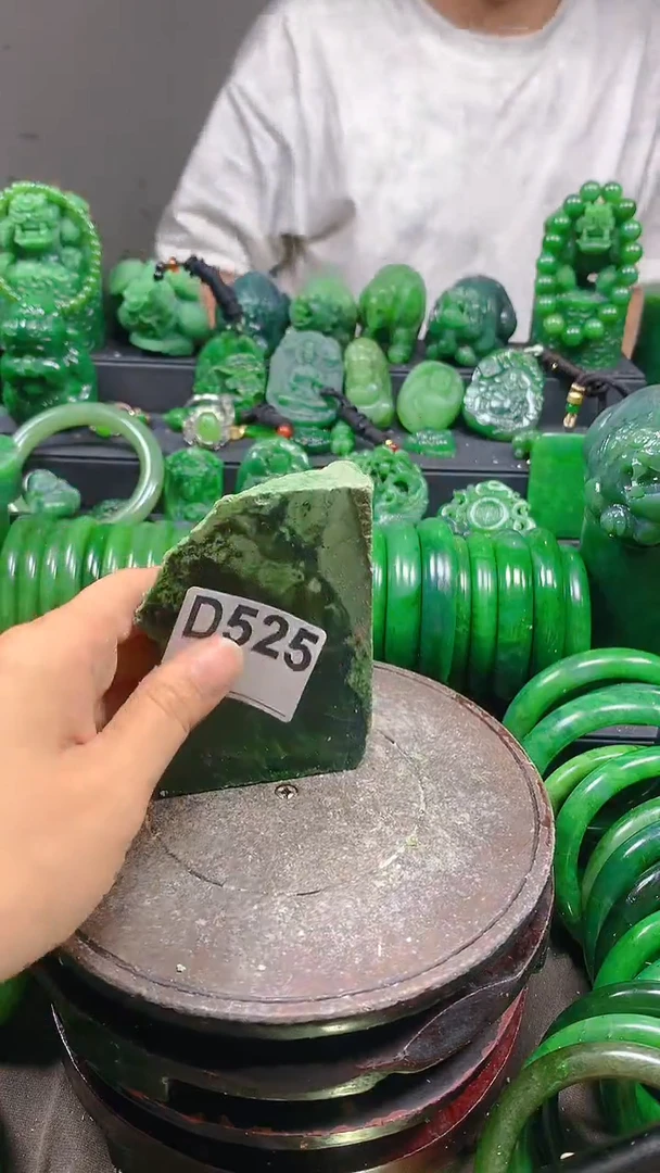 和田玉未镶嵌珠宝半成品1111