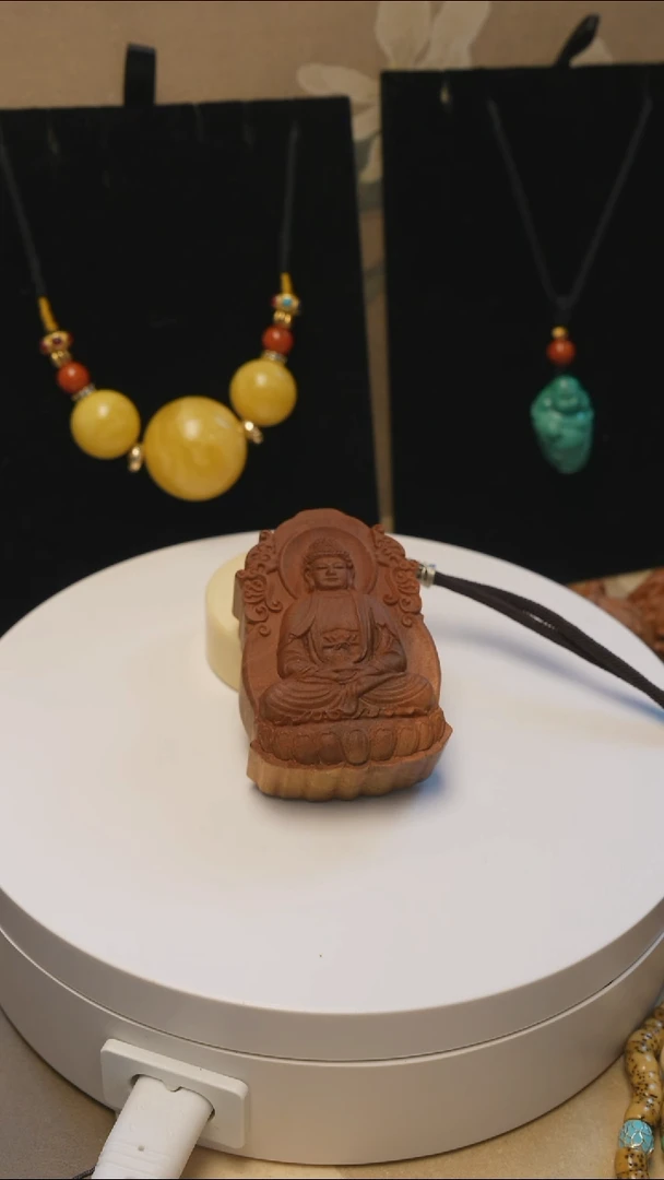 檀香木木雕款?****来给倩倩的