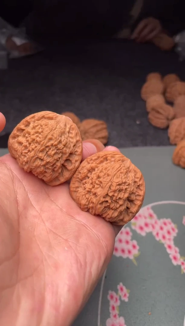 把件文玩核桃a197  南疆石   42尺