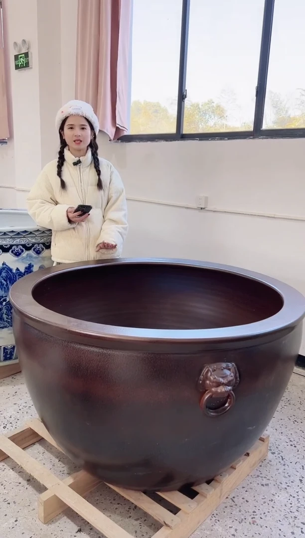 【闪购商品】缸直径一米古铜狮耳门海