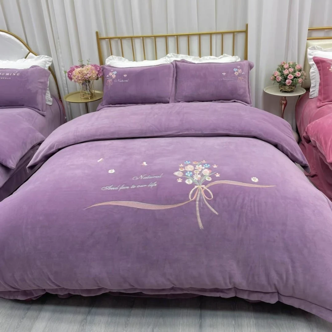 水星家纺适用2025冬季加厚保暖牛奶绒绣花床上四件套学生宿舍家用